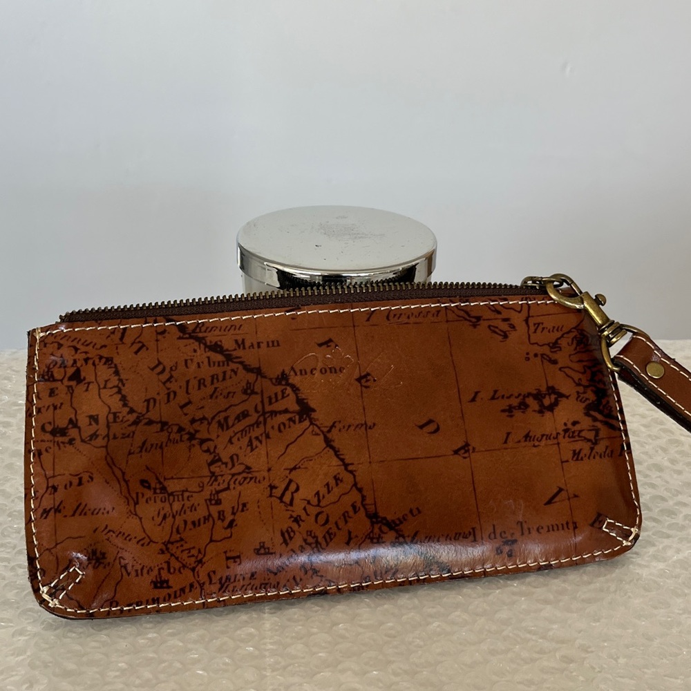 Patricia Nash Classic Map Print Wristlet